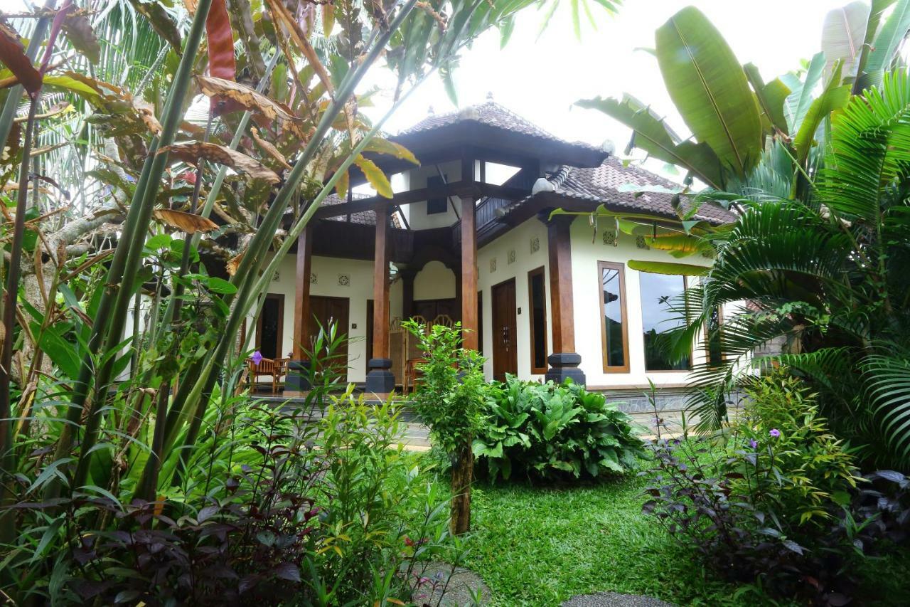 Loka Sari Guest House&Spa Ubud Extérieur photo